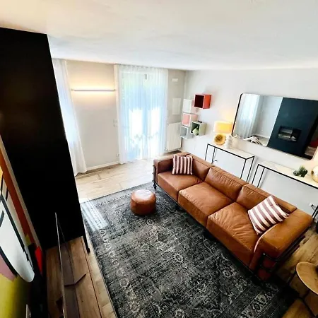 Vakantiehuis Artinbosc By Alterego Ferrere